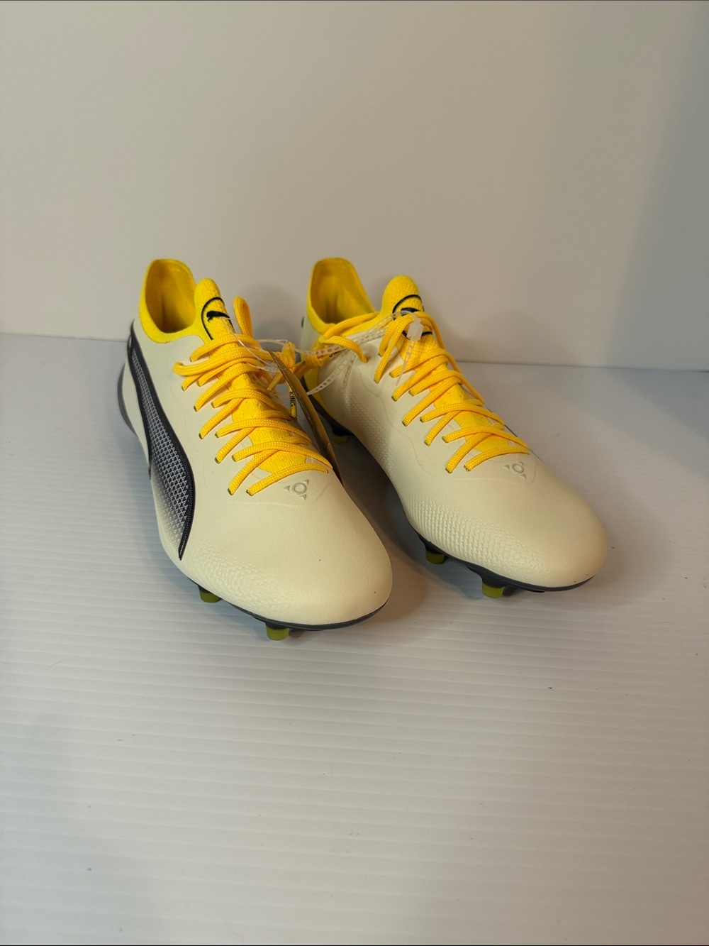 Puma King Ultimate Women's Size 8 Off White Soccer Cleats 107565-03 New